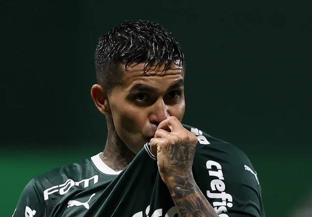 Dudu sofre duas lesões no joelho direito