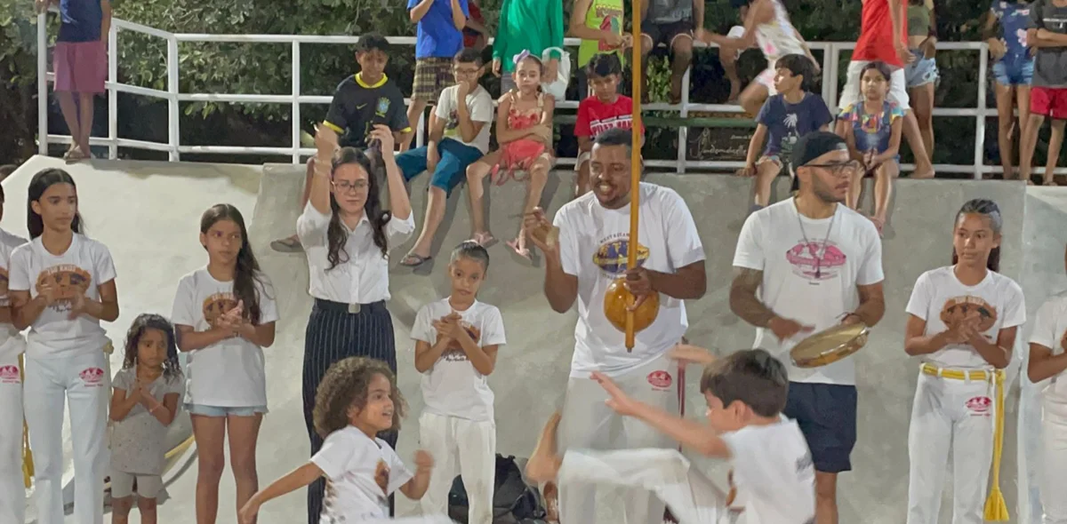 Durante a inauguração ocorreram apresentações de capoeira