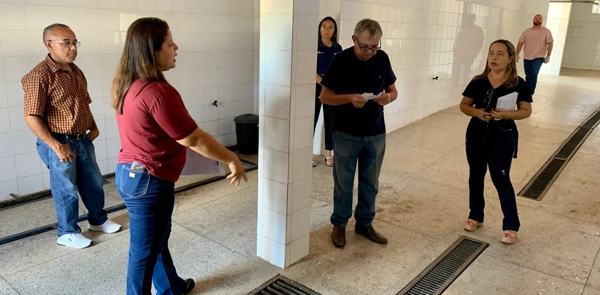 Em paralelo, uma inspeção técnica no elevador do Mercado Público Municipal foi realizada