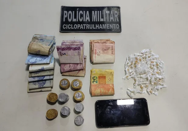 Entorpecentes apreendidos na casa abandonada