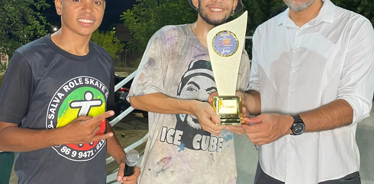 Entrega da praça