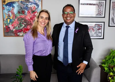 Enzo Samuel e a vice-prefeita de Recife