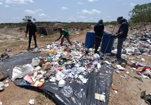 Equipe do INCT em visita ao lixão de Piripiri