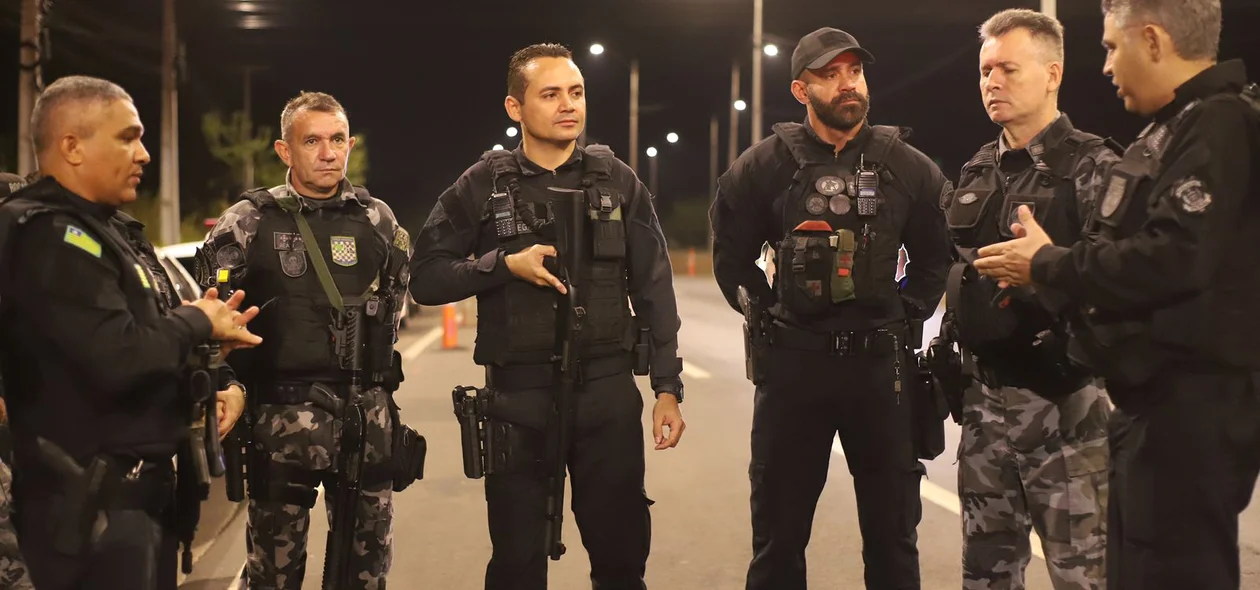 Equipes do DRACO, PM e Polícia Penal