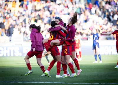 Espanha vence e se classifica pela primeira para a semifinal da Copa do Mundo