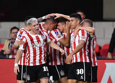 Estudiantes vence Goiás em jogo de ida das oitavas de final da Sul-Americana