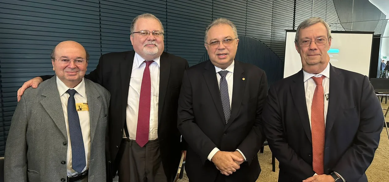 Florentino assume presidência da Frente Parlamentar em Defesa das ZPEs