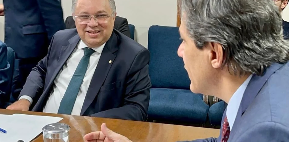Florentino Neto conduz reunião de Desenvolvimento Econômico com Haddad