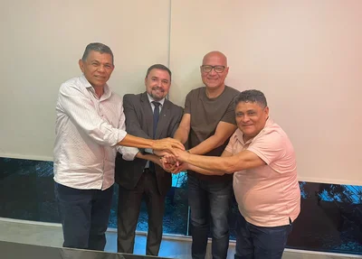 Franzé Silva e Fábio Novo se reúnem