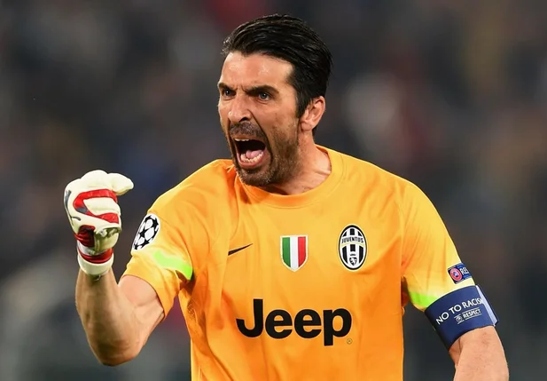 Gianluigi Buffon anuncia aposentadoria