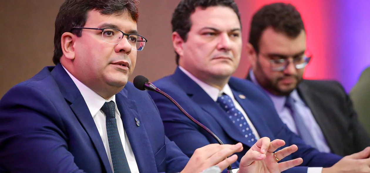 Governador Rafael Fonteles participou do seminário