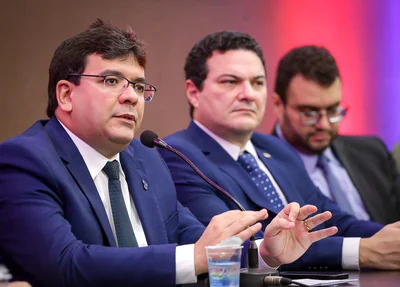 Governador Rafael Fonteles participou do seminário