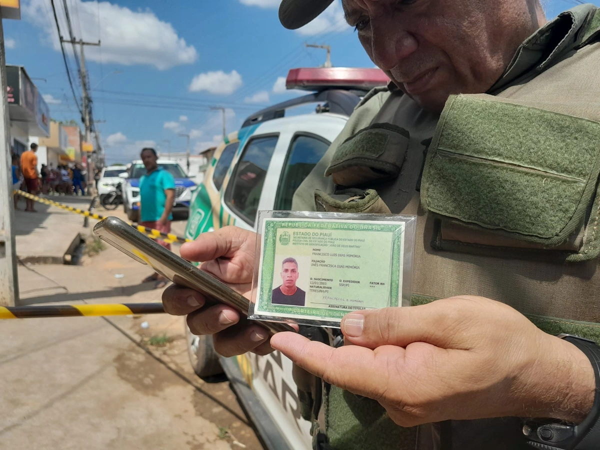 Identidade de Francisco Luís Dias Mimória
