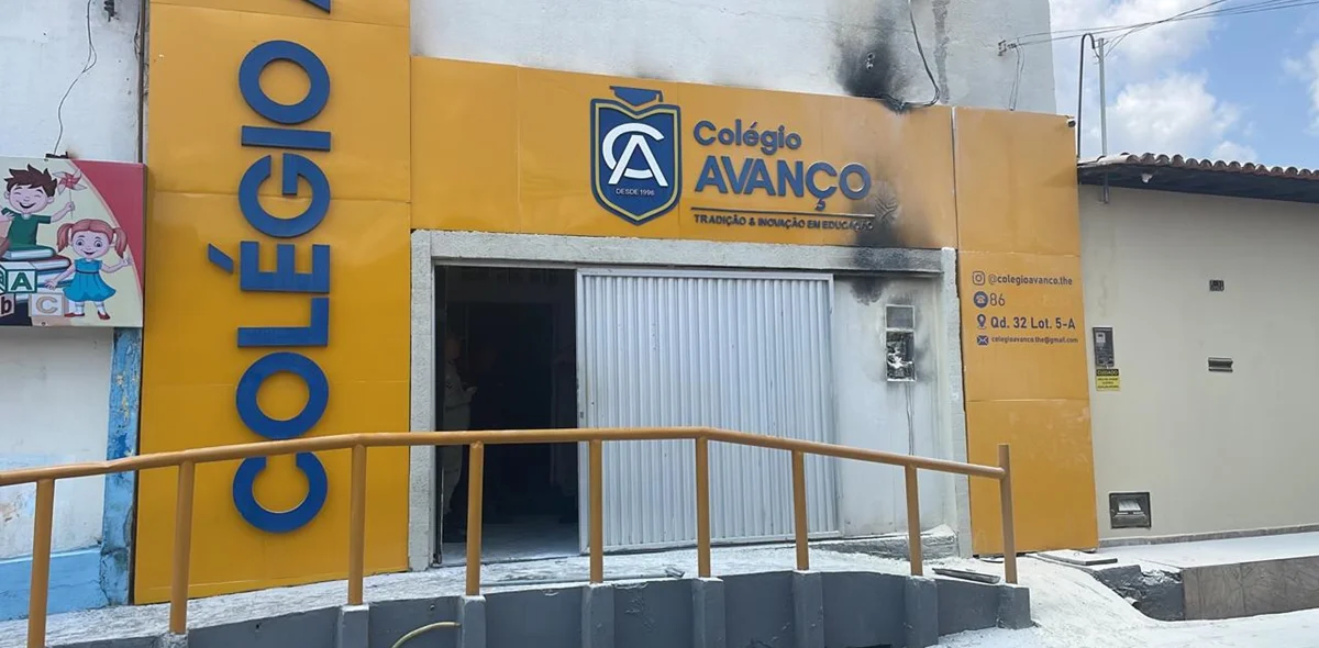 Incêndio atingiu um contador de energia da escola