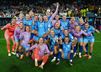 Inglaterra comemora classificação pela 1ª vez na final da Copa do Mundo