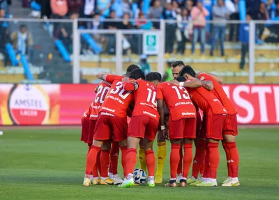 Internacional enfrenta o Bolívar nesta terça-feira (29)