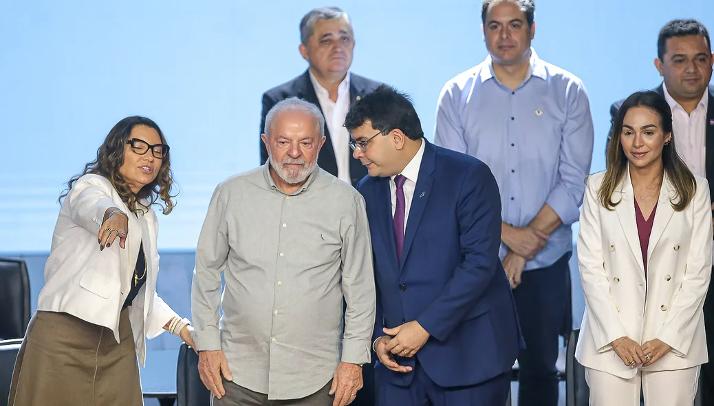 Janja, Lula e Rafael durante o evento e Primeira-dama