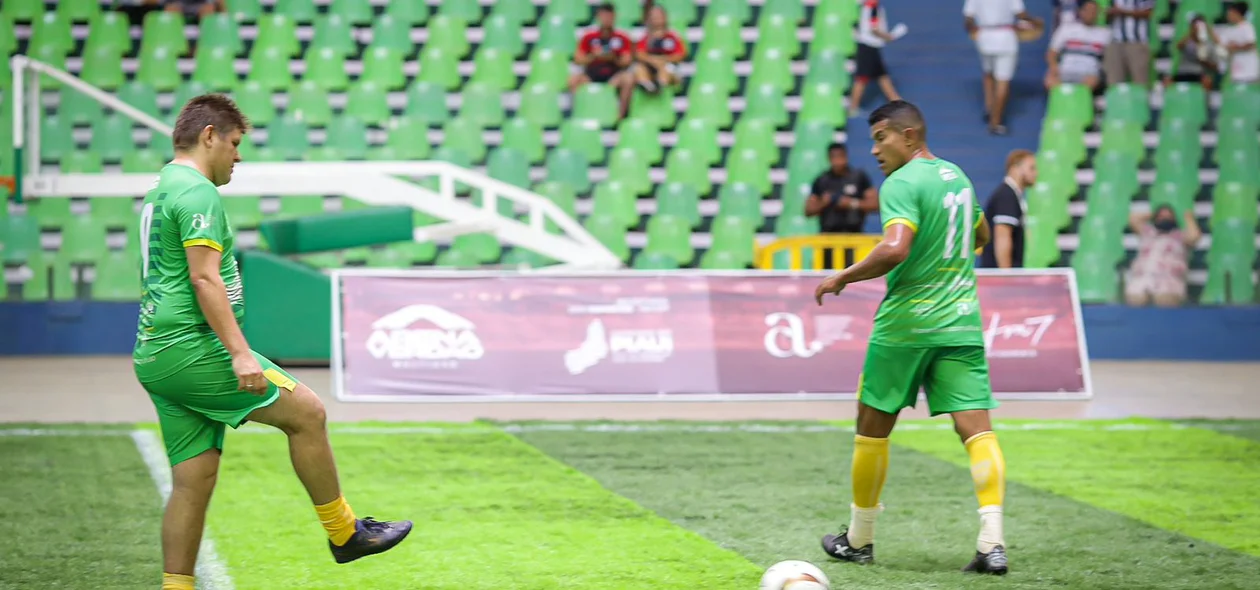 Jogadores do Piauí no duelo contra as lendas do Flamengo