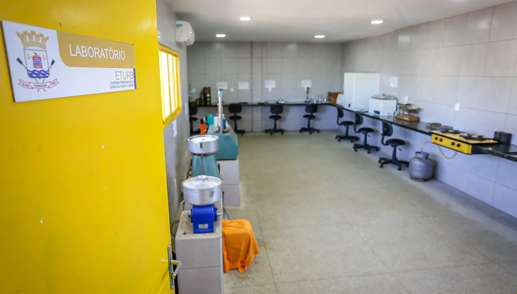 Laboratório na Usina de Asfalto