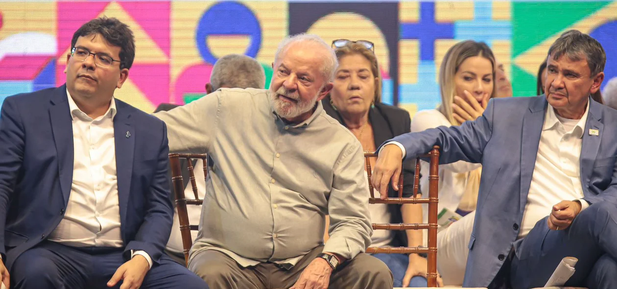 Lançamento do programa Brasil sem Fome em Teresina contou com presença do presidente Lula