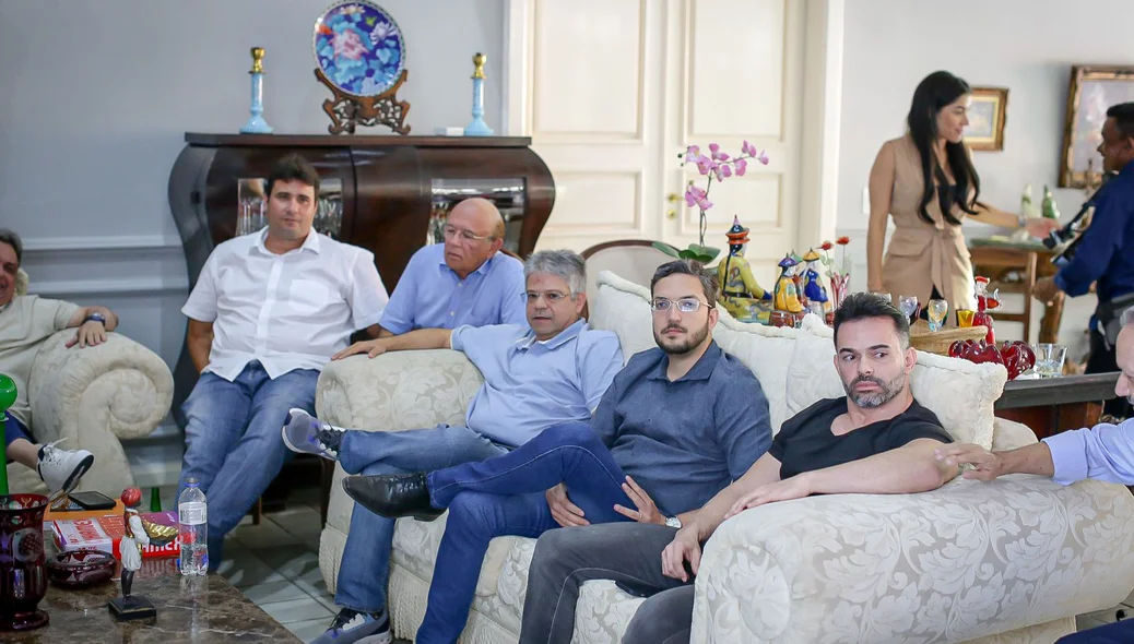 Lideranças da oposição reunidos em Teresina