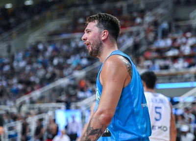 Luka Dondic atuou pela Eslovênia