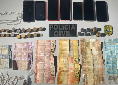 Material apreendido durante a terceira fase da Operação Controle