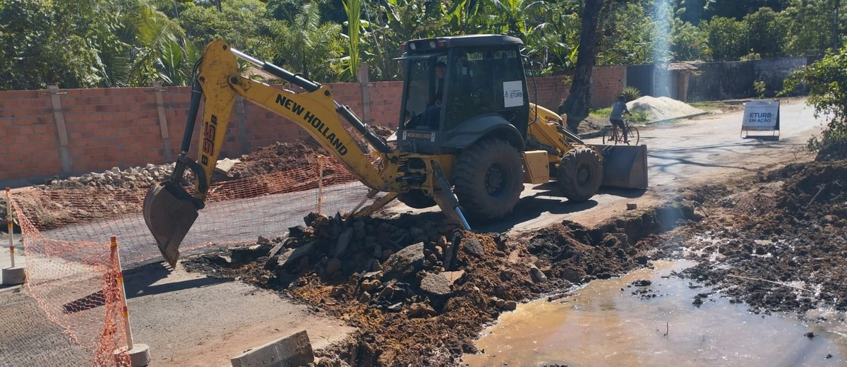 Obra na Estrada da Cacimba Velha