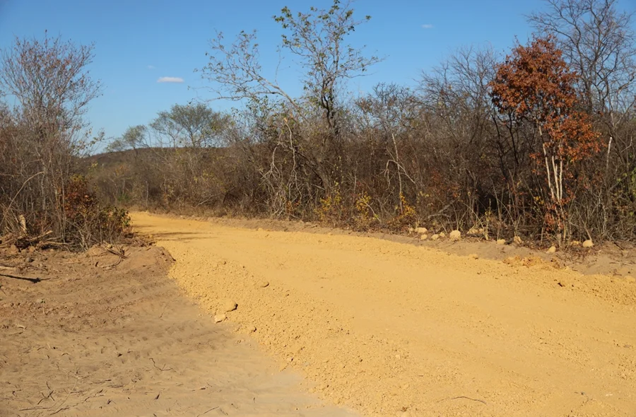 Obras estão sendo realizadas na zona rural da cidade