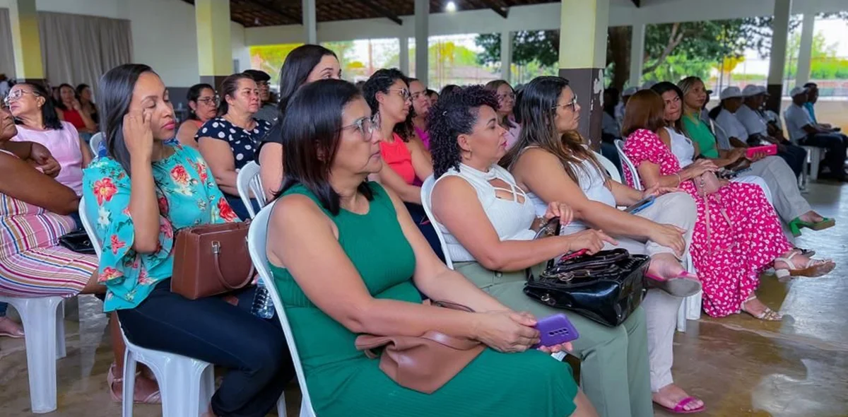 Os cursos têm o objetivo de capacitar os alunos em áreas essenciais para atender às demandas locais.