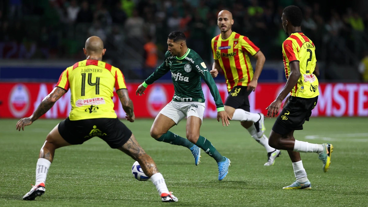 Palmeiras se classifica para as semis da Libertadores