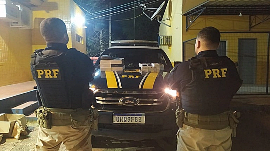 Policiais apreenderam 400 aparelhos em Picos