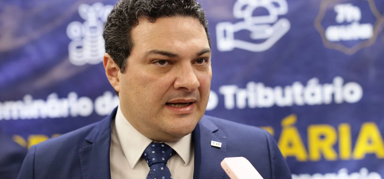 Presidente da OAB, Celso Barros