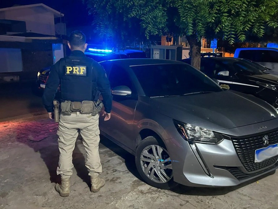 PRF prende dois homens suspeitos de praticar furtos em Picos