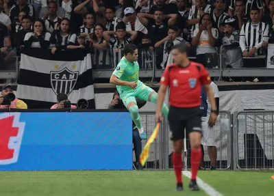 Raphael Veiga marcou o gol do Palmeiras