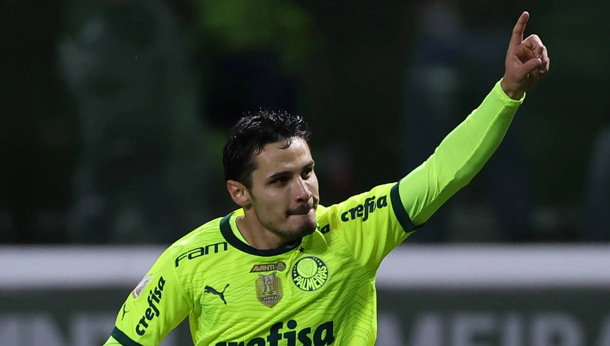 Raphael Veiga marcou o gol do Palmeiras