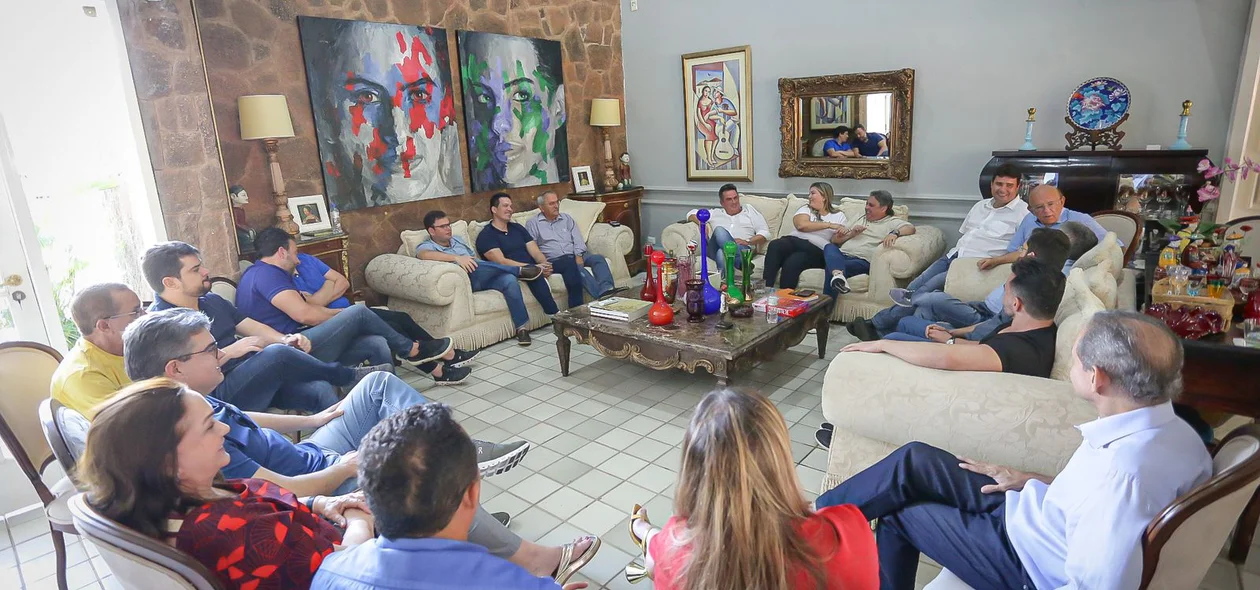 Reunião aconteceu na casa do senador Ciro Nogueira
