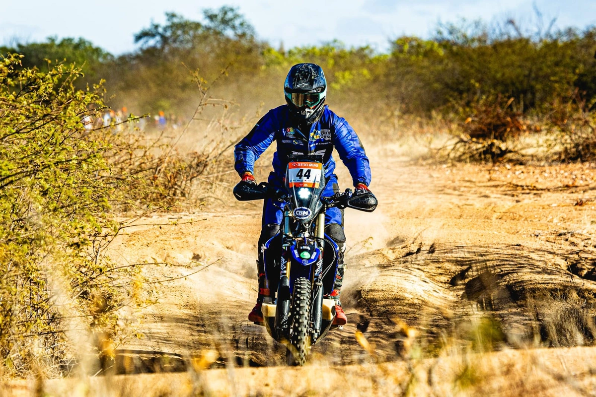 Rummenigge Costa, piloto piauiense de motociclismo