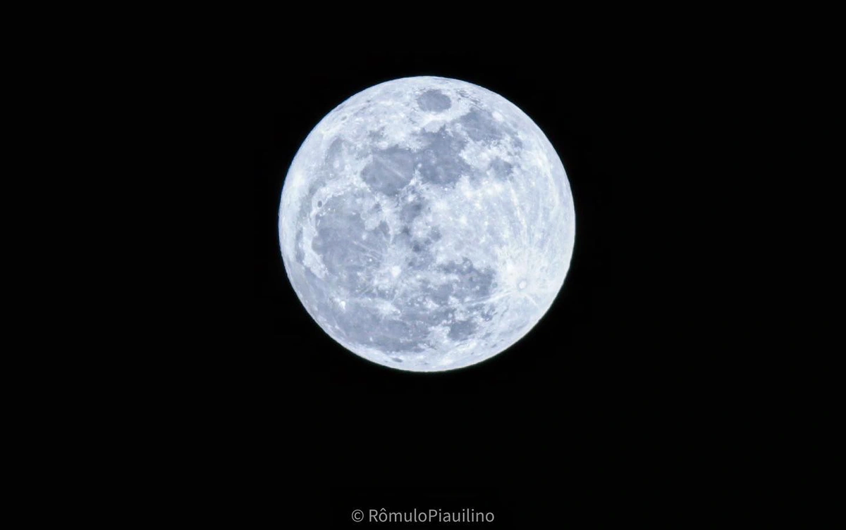 Superlua azul