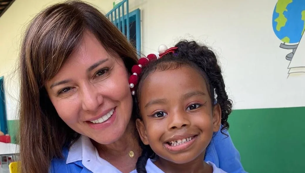 Um quadra de areia e subestação própria serão construídas na escola