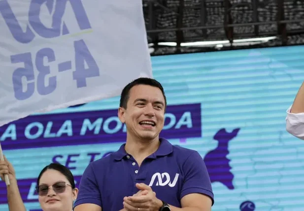 Um tiroteio interrompeu um comício de Daniel Noboa, candidato à presidência do Equador
