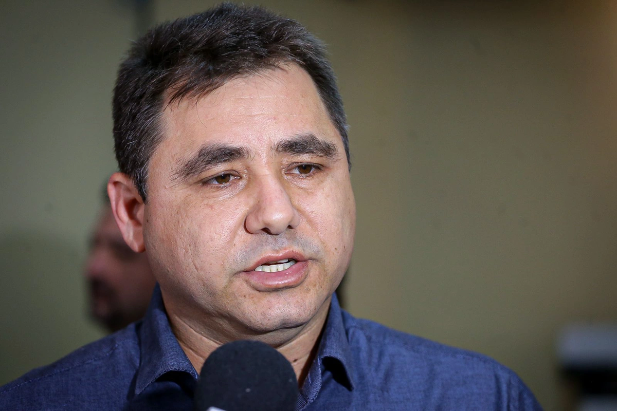 Prefeito Valdinar Silva
