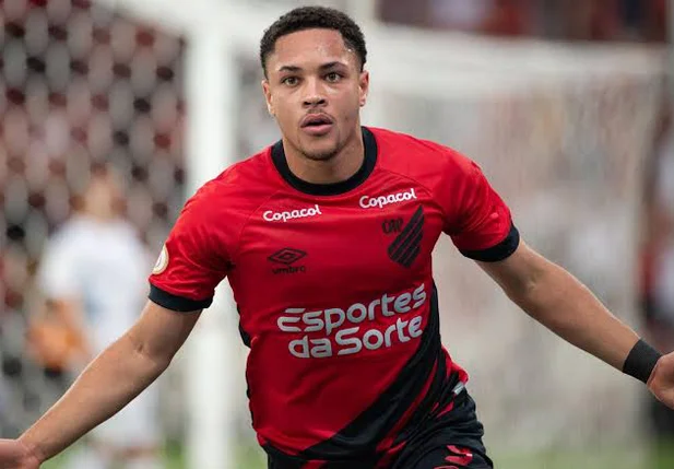 Vitor Roque
