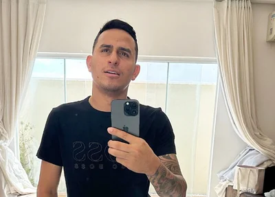 Wendel Snaypi Lima Gomes, dono da loja Maguim Cell