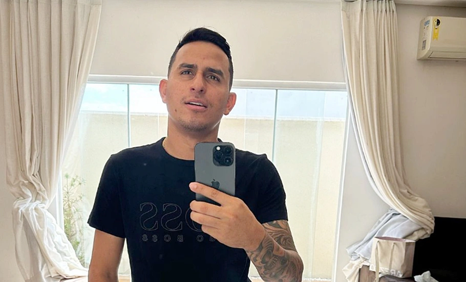 Wendel Snaypi Lima Gomes, dono da loja Maguim Cell