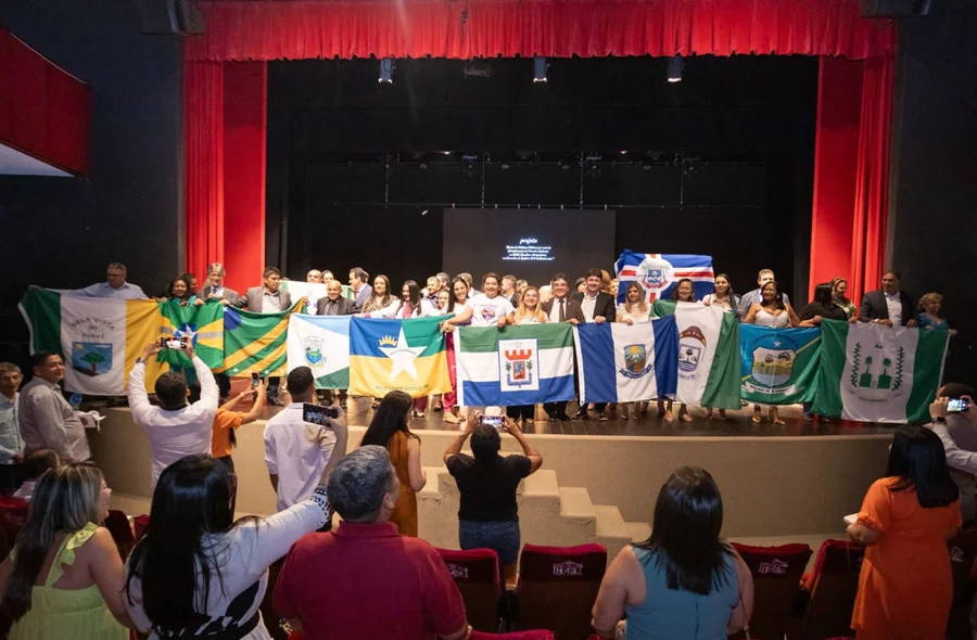 A premiação aconteceu no Teatro 4 de Setembro, em Teresina