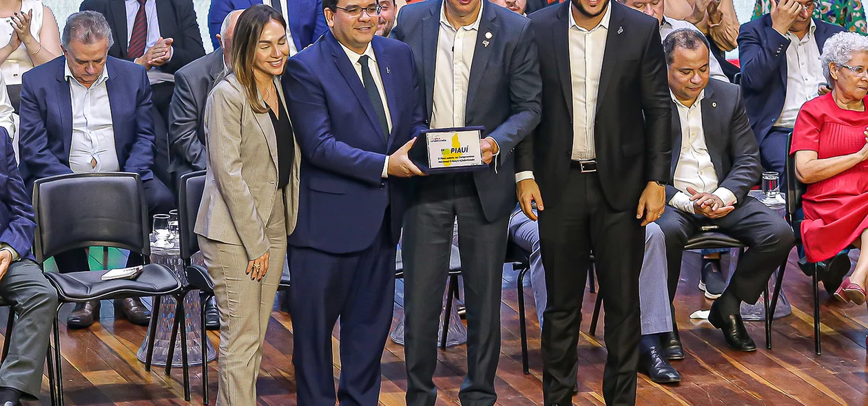 A solenidade aconteceu no Centro de Convenções de Teresina