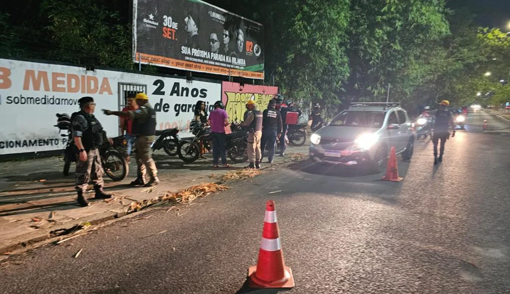 Ação conta com cerca de 90 policiais nas ruas