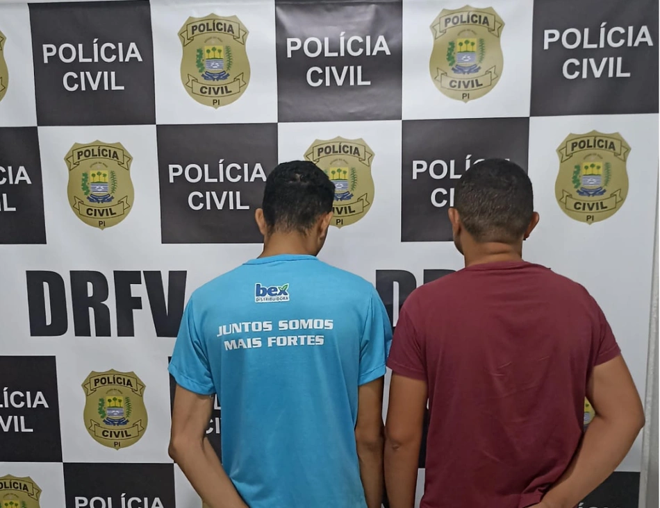 Acusados presos pelo Departamento de Roubo e Furto de Veículos