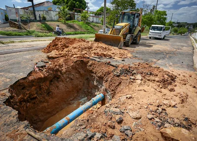 Adutora rompe e deixa 22 bairros da zona leste de Teresina sem água